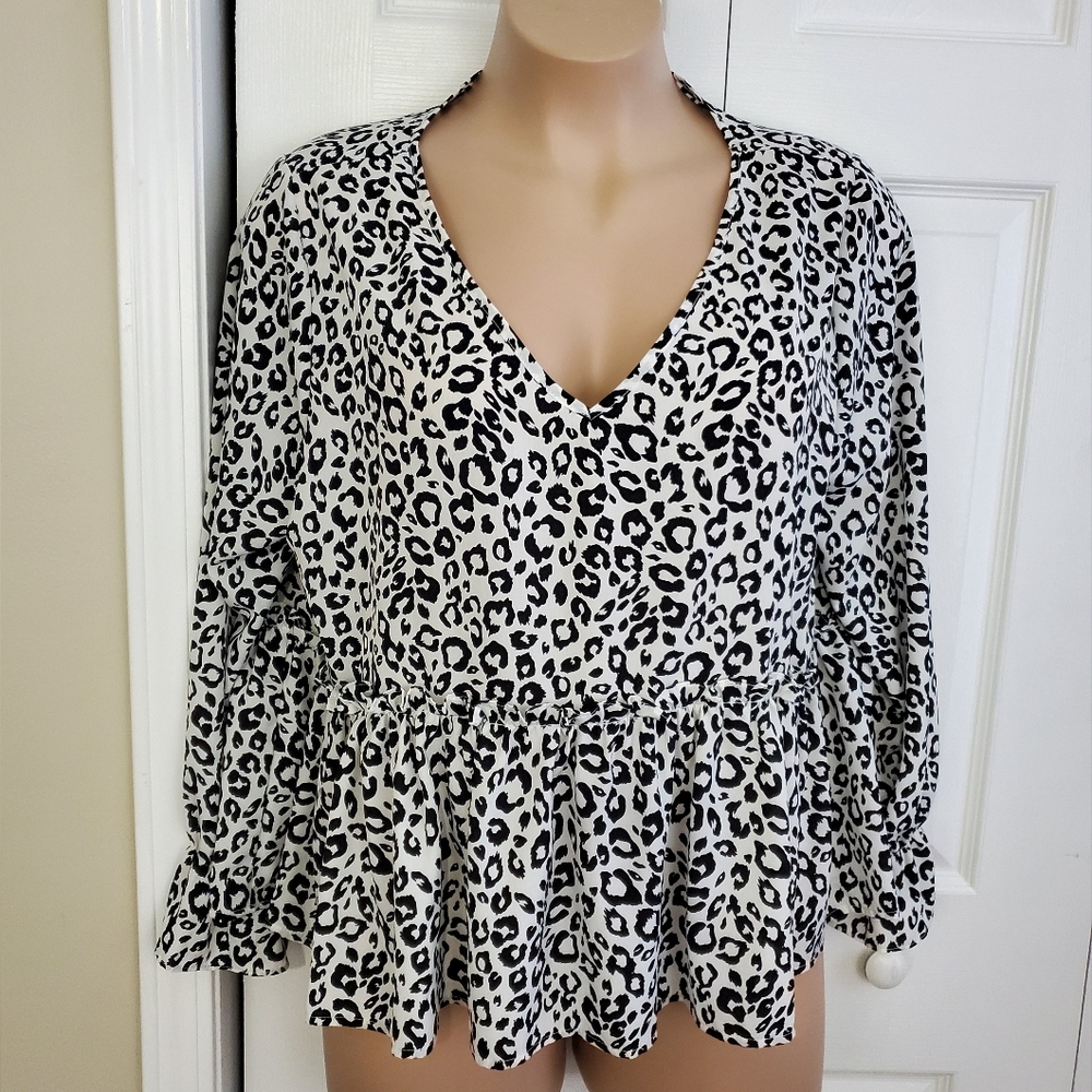 Shein Animal Print Ruffle Edged Hi-Lo Blouse
